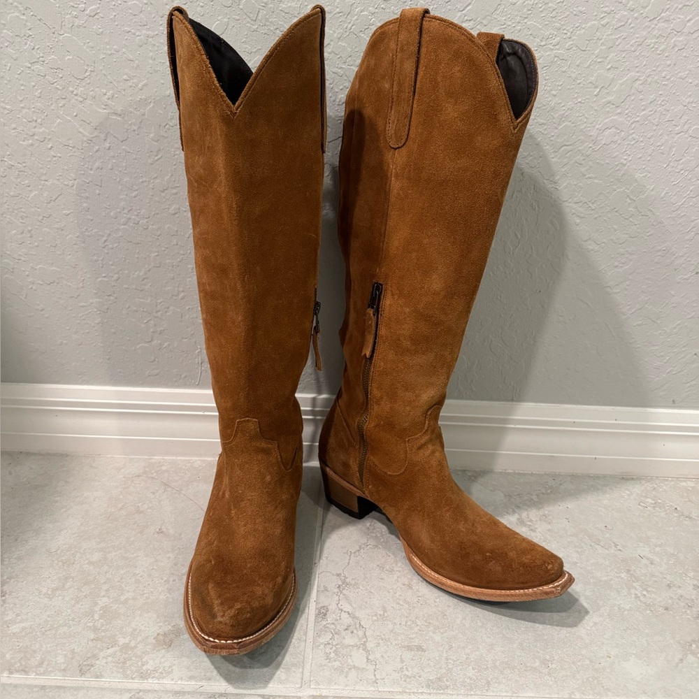 Lane Western Boots Corset Tied and with side zippers